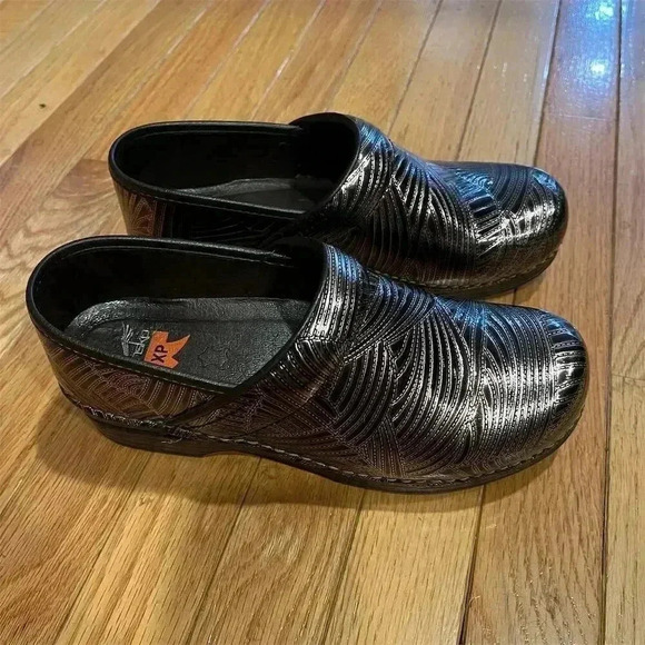 Dansko Pro XP Unisex Clogs Brown/silver Patent Leather Size 39 Workwear - Picture 2 of 8